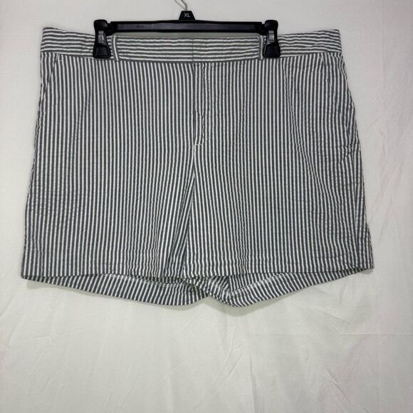 Banana Republic Gray Striped Shorts Size 14 - Picture 1 of 7